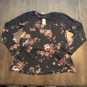 Maurices floral lace top